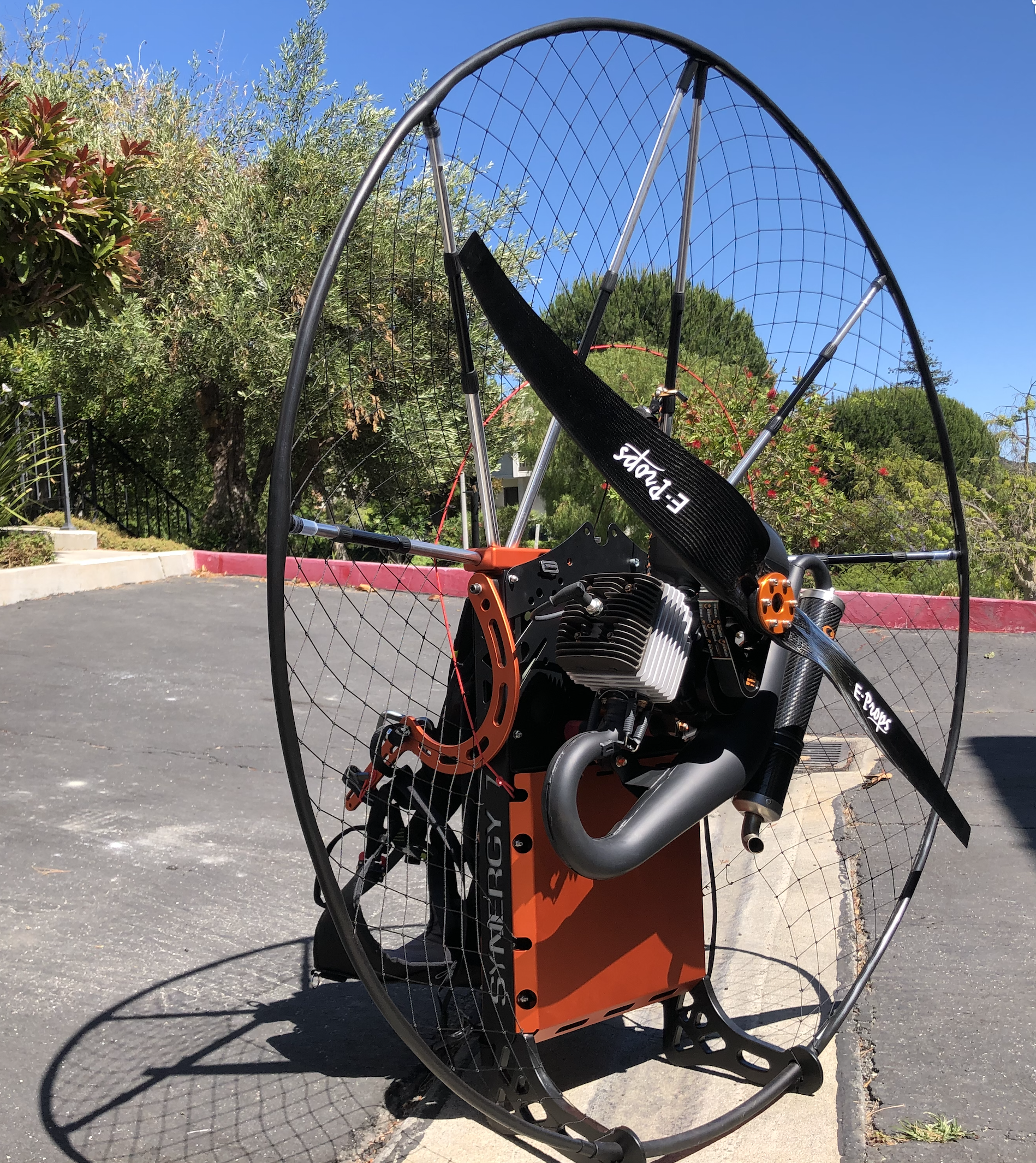 synergy paramotor  eos150